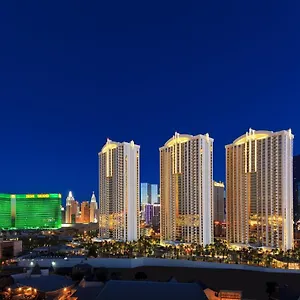 Mgm Signature - Strip View Suite- Free Valet Parking Aparthotel